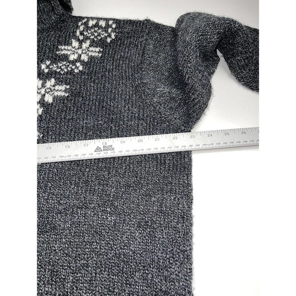 3 for $25-New York & Company Women’s Gray Turtleneck Sweater Size Large - Picture 2 of 7